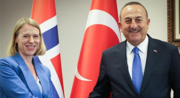 Norveç Dışişleri Bakanı Anniken Huitfeldt, açıkladı: " Türkiye'nin pasaport kurallarını geçici olarak değiştirmesinden ötürü çok mutluyum!"