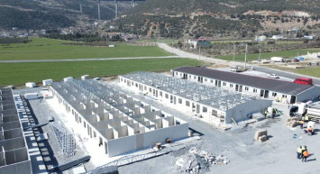 Nurdağı yeniden inşa ediliyor: 1280 geçici yaşam alanı bitmek üzere