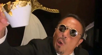 Nusret Gökçe Kahve Dükkanı Kapicciiiinoo nerede açıldı?