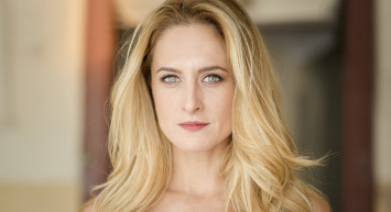 Oğlum dizisinin başrolü Canan Ergüder, katıldığı söyleşide gözyaşlarına hakim olamadı: Lütfen beni anlayışla karşılayın