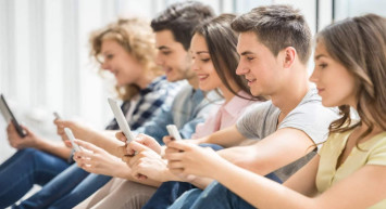 Öğrencilere vergisiz telefon, bilgisayar düzenlemesi başladı mı? Vergisiz telefon uygulaması ne zaman başlayacak, nasıl alınır?