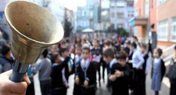 Öğretmen yıl sonu karne görüşleri 2022 : Okul öncesi, 1.2.3.4. Sınıf ve 5.6.78. Ortaokul 9.10.11. 12. sınıflar başarılı ve başarısız öğrenciler için en güzel öğretmen karne görüşleri