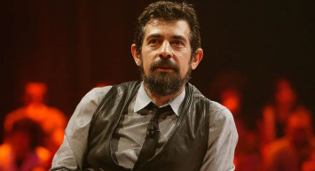 Okan Bayülgen Viral Olan Kestane Balı Sözlerini Yerden Yere Vurdu!