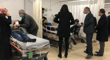 Okul Merdiveninde Korkunç İzdiham: 7 Yaralı