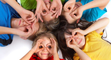 Okul öncesi eğitim hangi yaş aralığını kapsıyor? Okul öncesi dönem nedir, ne demek? Okul öncesi eğitimin çocuğun gelişim alanlarına etkisi