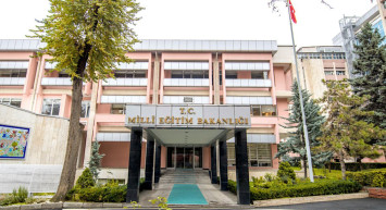 Okullar ne zaman açılacak? 2024-2025 eğitim öğretim sezonu ne zaman başlıyor? MEB okulların açılacağı tarihi duyurdu