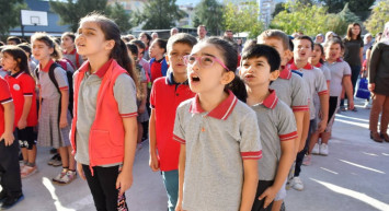 Okullar ne zaman başlıyor 2023? Okulların açılmasına kaç gün kaldı? 2024 MEB eğitim öğretim takvimi