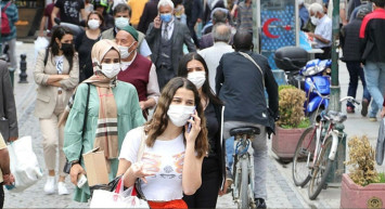 Okulların açılması ertelenecek mi? Okullar uzaktan eğitimle mi başlayacak? İşte korkutan uyarı!
