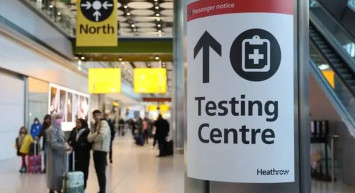 Omicron Varyantı İngiltere'de Korku Yarattı! Aşı Pasaportu Zorunlu Oluyor