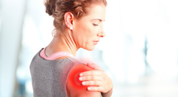 Omuz ağrısına ne iyi gelir? Omuz ağrısını yok edecek doğal ve bitkisel çözümler