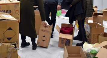 Onlarca şirket ve kurum depremzedeler için seferber oldu