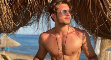 Onur Seyit Yaran kaslı vücudu ile sosyal medyayı birbirine kattı! Oyuncu yorum yağmuruna tutuldu