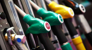 OPEC kararı sonrası akaryakıtta hareketlilik: Bu geceden itibaren fiyatlar değişti