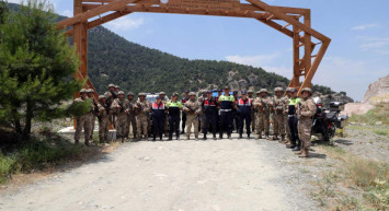 Orman yangınlarına karşı sıkı denetim: Jandarma ve komandolar devriyeleri sıklaştırdı