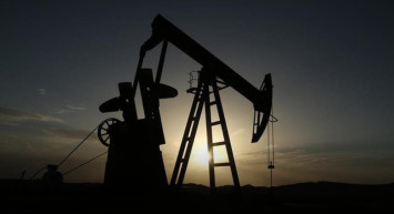 Orta Doğu Gerilimi Petrolü Uçurdu: Brent 90 Doları Aştı