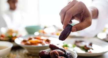 Oruçluyken kendini bitkin hissedenler dikkat: Sebepleri bunlar olabilir!