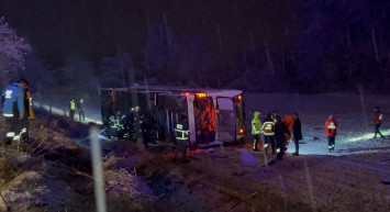 Otobüs devrildi, felakete yol açtı: 6 ölü, onlarca yaralı