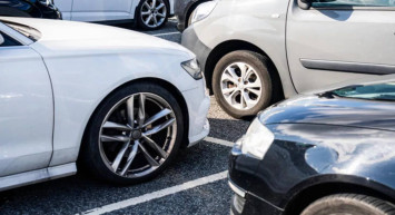 Otomobil alacaklara üzücü haber: Döviz kuru araç fiyatlarına zam getirdi