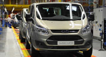 Otomobil devi Ford’a şok: Ford Otosan’da işçiler greve başladı
