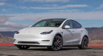 Otomobil fiyatları düşüyor ama fırsatçılık durmuyor: İkinci elini sıfırın üstünde satıyorlar