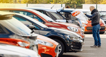 Otomobil piyasası hareketlendi! TOGG için düzenlenen vergi dilimleri ikinci el otomobil piyasasına da yaradı! Araba fiyatları düşer mi?