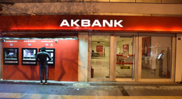 Oturduğunuz yerden 61.000 TL kazanacaksınız! Akbank kazanç kapısını duyurdu