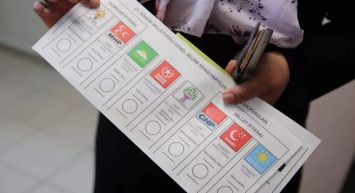 Oy kullanacak milyonlarca vatandaşı ilgilendiriyor: Seçmen listeleri yarın askıya çıkacak