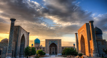 Özbekistan'da Cumhurbaşkanlığı Seçimleri İçin Oy Kullanımı Başladı