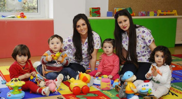 Özel okul kreşlerinde kitap ve kıyafet dayatması çileye döndü! Almak zorunlu giydirmek keyfi