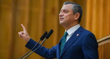 Özgür Özel'den madencilere destek