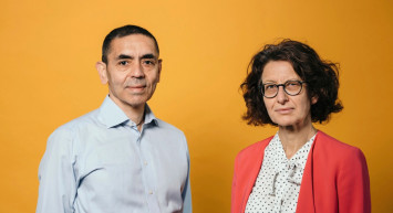 Özlem Türeci ve Uğur Şahin’den Açıklama: Kovid-19’dan Korkuyoruz