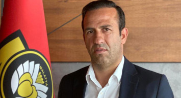 Öznur Kablo Yeni Malatyaspor Başkanı Adil Gevrek İstanbul'da trafik kazası geçirdi!