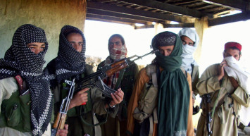 Pakistan, Afganistan’a bomba yağdırdı: Çok sayıda sivil hayatını kaybetti!