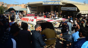 Pakistan’da bombalı saldırı: 3’ü çocuk 6 sivil yaralandı