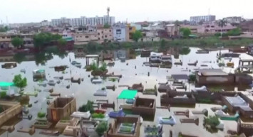 Pakistan’ın görüntüleri içler acısı: Maddi zarar tam 10 milyar dolar