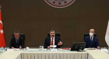 Pandemi endemiye dönecek: Gözler Ramazan bayramı sonrası Bilim Kurulu ve Kabine kararlarında