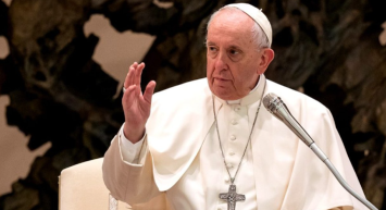 Papa'dan İsrail'e sert tepki