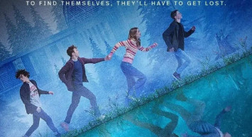 Parallels dizi konusu ve oyuncuları