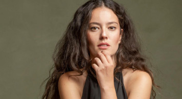 Pelin Akil’den Hande Erçel’i kızdıracak cevap: ‘Benim için süreç hiçbir zaman öyle olmadı’ diterek dalga geçti