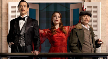 Pera Palas'ta Gece Yarısı konusu nedir? Pera Palas'ta Gece Yarısı nasıl, izlenir mi? Dizi hakkındaki yorumlar...