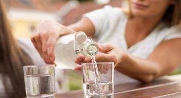 Pet şişe sularla ilgili önemli uyarı: O tarihe dikkat edin