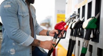 Petrol yükselişe geçti akaryakıta zam bekleniyor: 26 Mart 2024 benzin ve motorin fiyatları ne kadar?