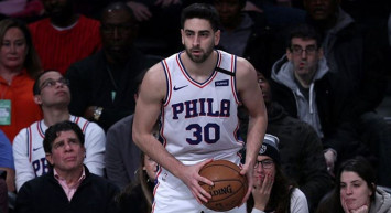 Philadelphia Liderliğini Sürdürdü