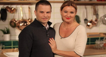 Pınar Altuğ’dan ayrılık iddialarına flaş yanıt: Biz boşandık o yüzden yok