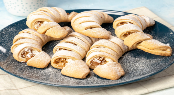 Pişmeye başlayınca kokusu tüm evi büyüleyecek! Mis gibi elmalı kurabiye tarifi