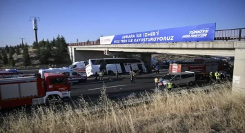 Polatlı'da Feci Kaza: Otobüs İkiye Ayrıldı, 9 Ölü ve 26 Yaralı