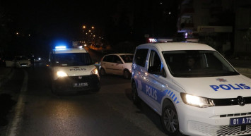 Polise silah çekip tehdit etti: Yaptığına bin pişman oldu!