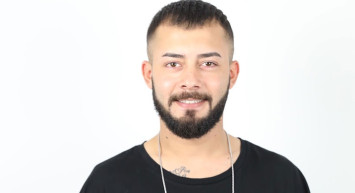 Pop müzikte son dönemlerde büyük bir çıkış yakalayan Kurtuluş Kuş'un hayranına cinsel istismarda bulunduğu iddia edildi