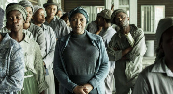 Poppie Nongenanın Uzun Yolculuğu filmi konusu, oyuncu kadrosu ve karakterleri