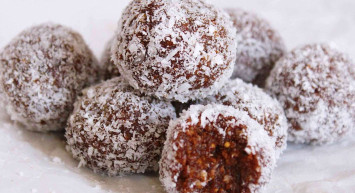 Pratik çikolatalı top nasıl yapılır? Kahvenin yanına en iyi giden atıştırmalık pratik çikolatalı top tarifi